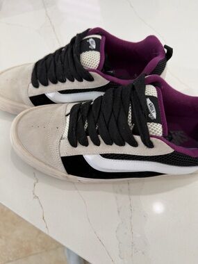Vans Low-Top Knu School Suede & Mesh Sneakers in Beige, Black & Purple